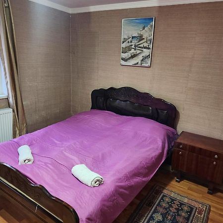 Guesthouse Ttt Tbiliszi Kültér fotó