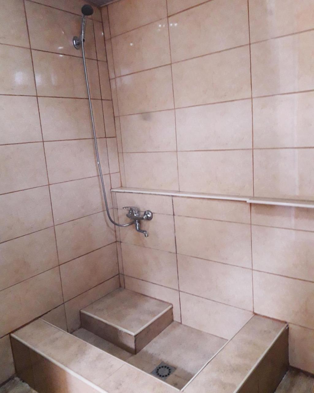 Guesthouse Ttt Tbiliszi Kültér fotó