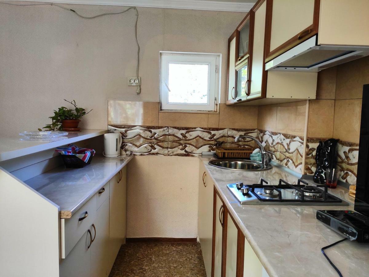 Guesthouse Ttt Tbiliszi Kültér fotó